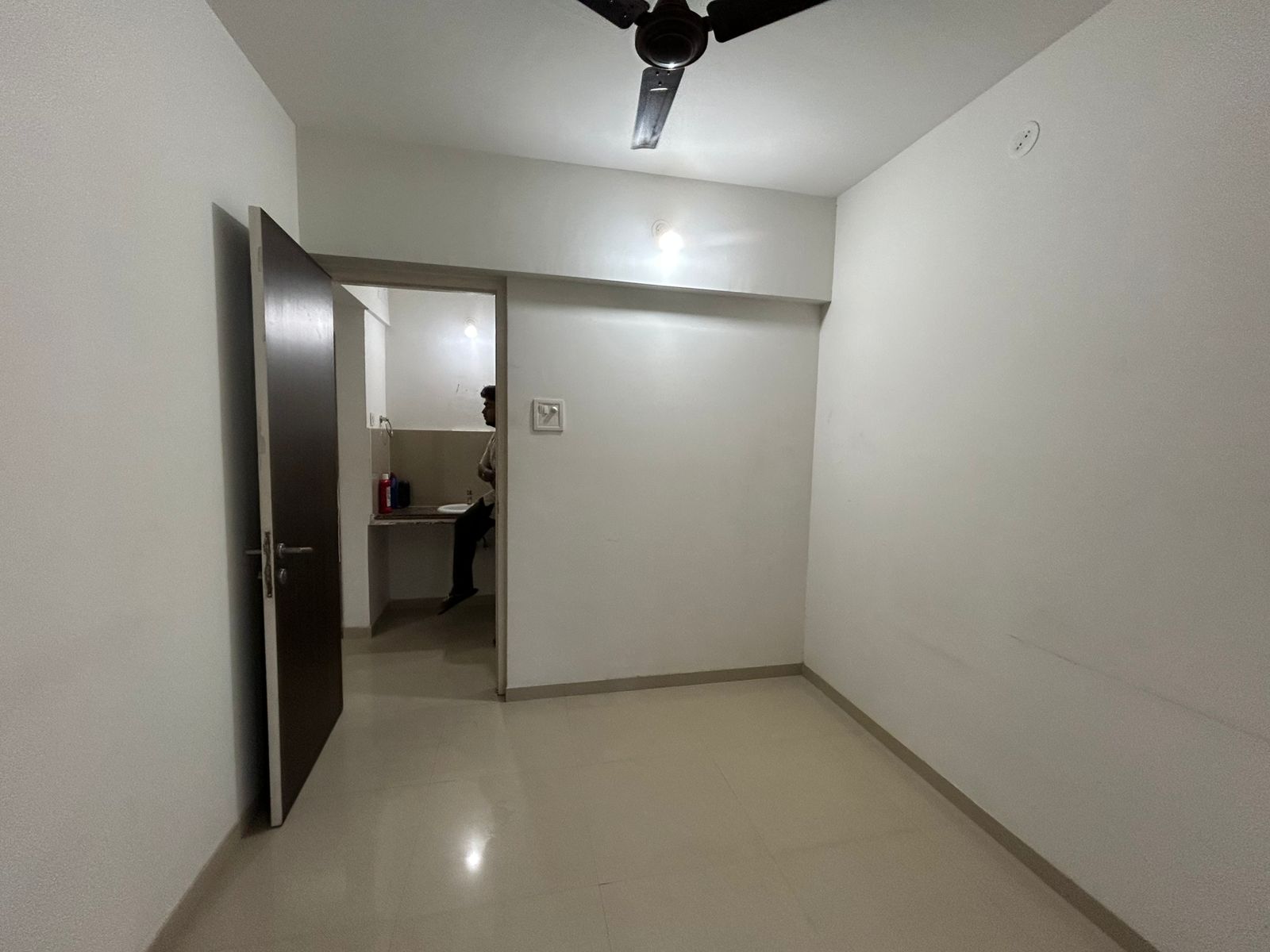 2 BHK + Pooja Room 600 Sq.Ft. Apartment in Zenia Commercial