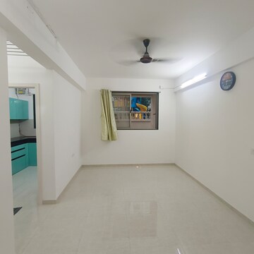 Room in 1 BHK Apartment at Hiranandani Estate Villa Carino, Thane West – for Rent