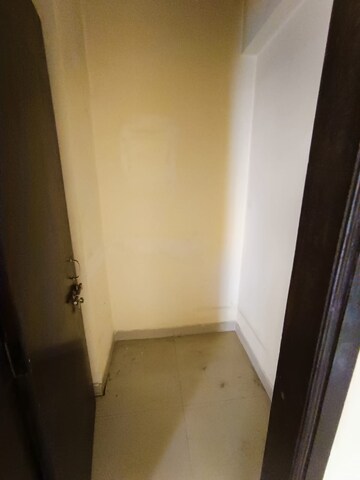Bathroom in 3 BHK Apartment at BPTP Park 81, Sector 81 – for Rent