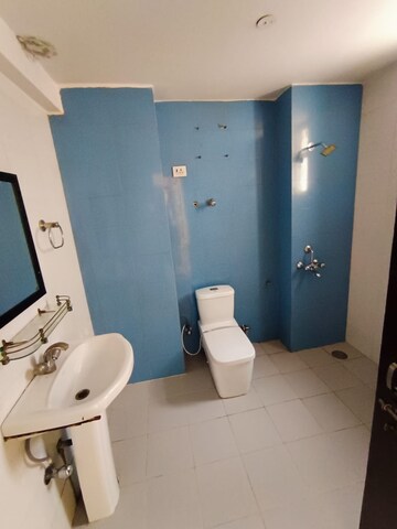 Team Area in 3 BHK Apartment at BPTP Park 81, Sector 81 – for Rent