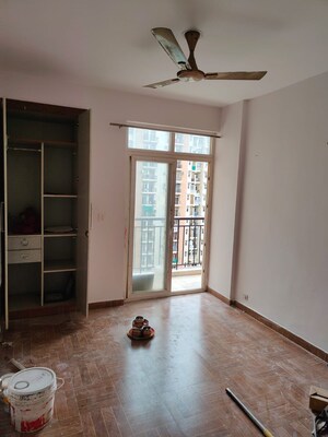 Room in 2 BHK Apartment at KLJ Greens, Sector 77 – for Rent
