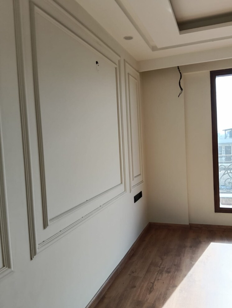 Nearby, sector 12 panchkula 3.5 Bedroom 3150 Sq.Ft. Builder Floor In Sector 12 Panchkula Panchkula 9320006