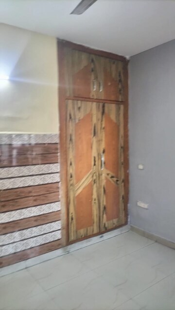 Furnished Amenities in 2 BHK Apartment at SRS Residency, Sector 88 – for Rent