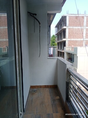 Balcony in 3 BHK Builder Floor at Vasant Kunj – for Rent