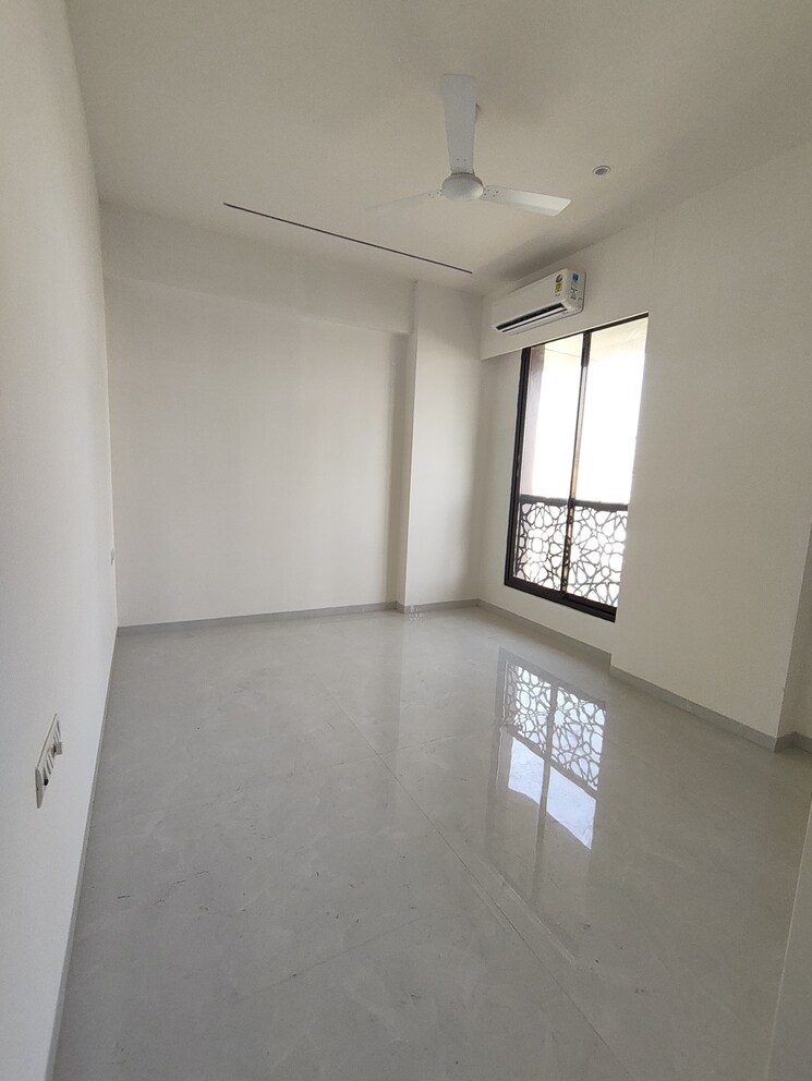 Room, prabhadevi-chs 2 Bedroom 850 Sq.Ft. Apartment In Prabhadevi Mumbai 9320037
