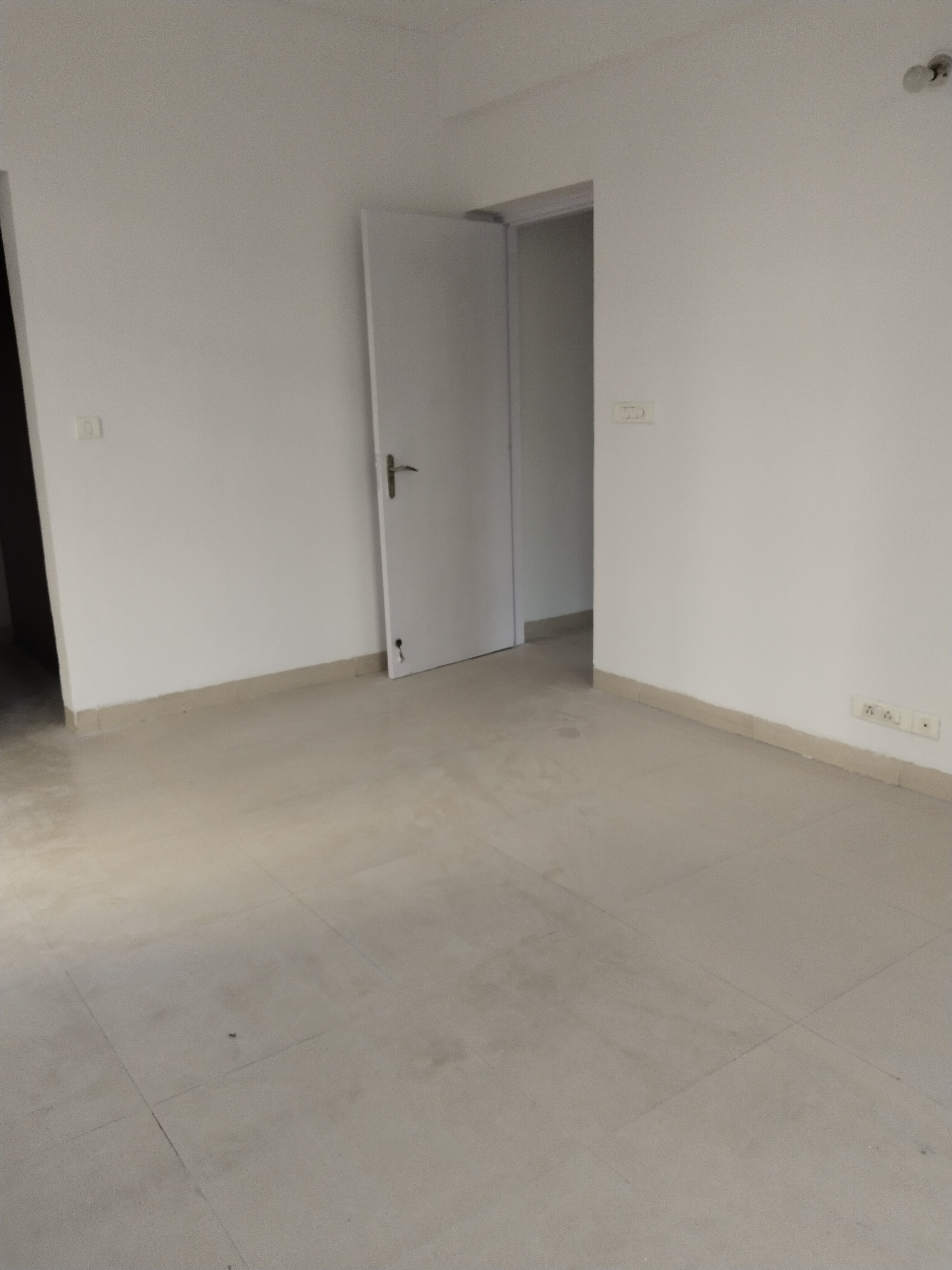 3 BHK Apartment For Sale in Vatika Lifestyle Homes