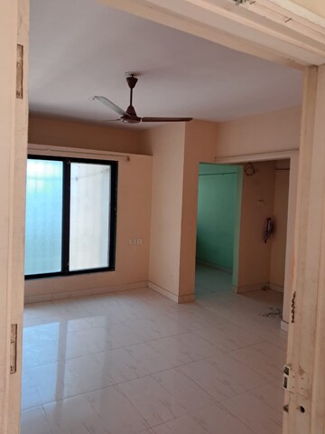 1 BHK Apartment For Rent in Kanchan Pushp Society, Ghodbunder Road