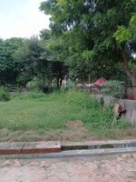 410 Sq.Yd. Plot in Sector 4 Wave City