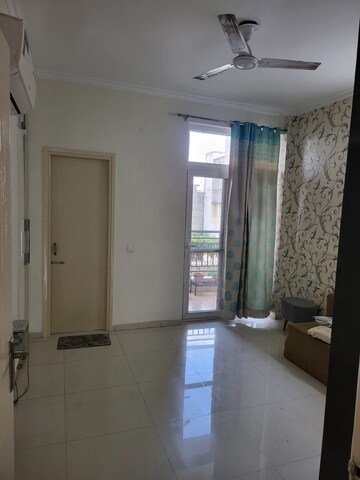Room in 3.5 BHK Apartment at Alliance The Eminence, Singhpura – for Rent