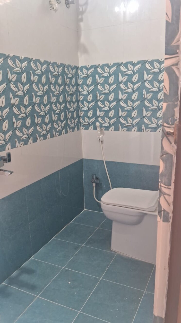 Bathroom, manikonda 2 Bedroom 1350 Sq.Ft. Apartment In Manikonda Hyderabad 9320157
