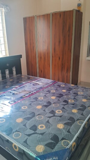 Bedroom in 2 BHK Apartment at Manikonda – for Rent
