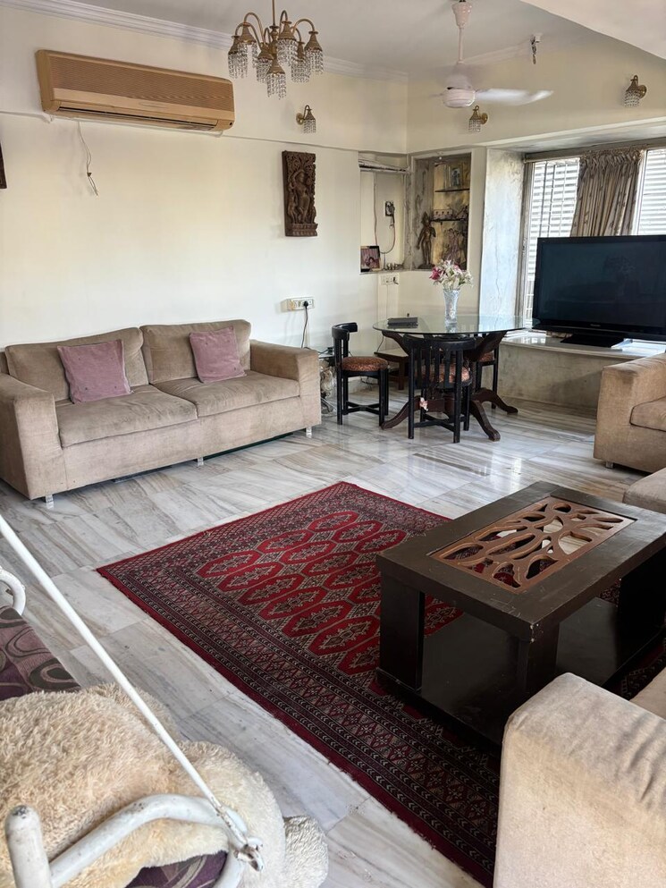 Living Room, shiv-sai-ozone-park 3 Bedroom 1303 Sq.Ft. Apartment In Sector 86 Faridabad 9320181