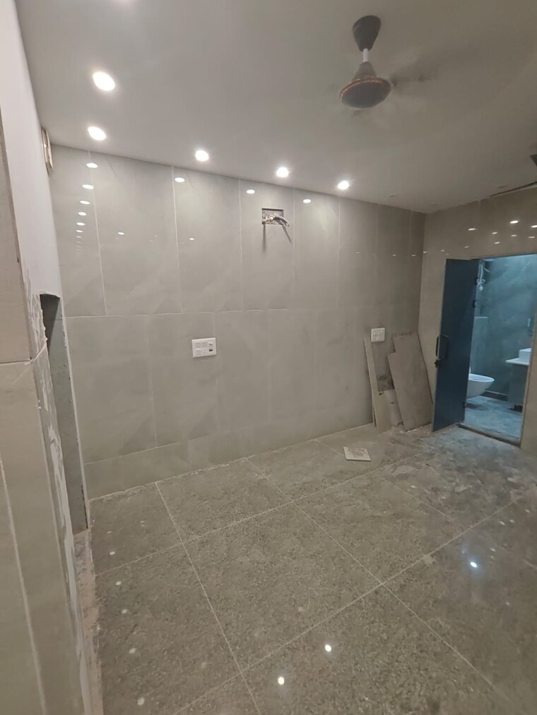 Floor Plan, defence colony Commercial Office Space 900 Sq.Ft. In Defence Colony Delhi 9320196