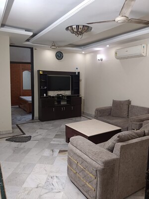 3 BHK Builder Floor For Rent in Panchsheel Vihar
