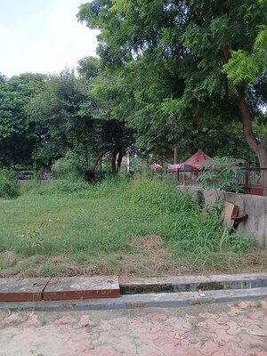  Plot For Sale in Sector 15 Wave City