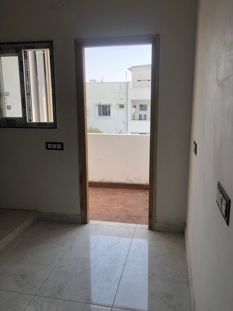 Room, film nagar 3 Bedroom 1966 Sq.Ft. Apartment In Film Nagar Hyderabad 9320217