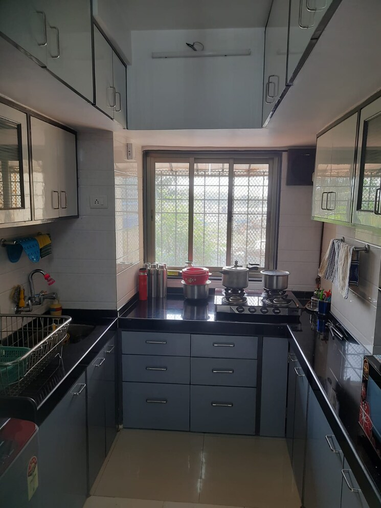 Kitchen, mulund east 1 Bedroom 365 Sq.Ft. Builder Floor In Mulund East Mumbai 9320411