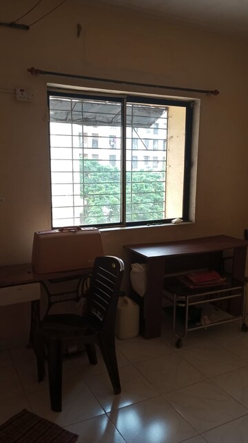 1 BHK Apartment For Rent in Kanchan Pushp Society, Ghodbunder Road