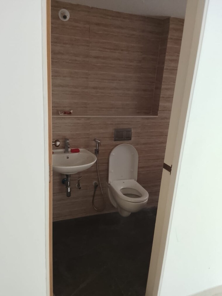 Bathroom, dombivli east 1 Bedroom 500 Sq.Ft. Apartment In Dombivli East Thane 9320477