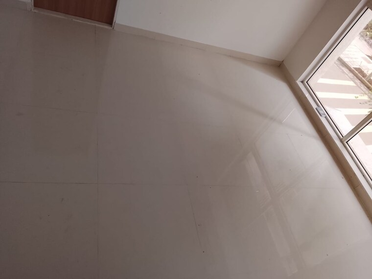 Room, dombivli east 1 Bedroom 500 Sq.Ft. Apartment In Dombivli East Thane 9320477