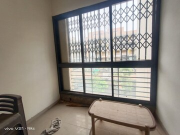 Room in 3 BHK Apartment at Nikol – for Sale