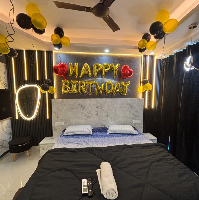 Bedroom, gaur-city-center Studio 900 Sq.Ft. Apartment In Sector 4 Greater Noida Greater Noida 9320552