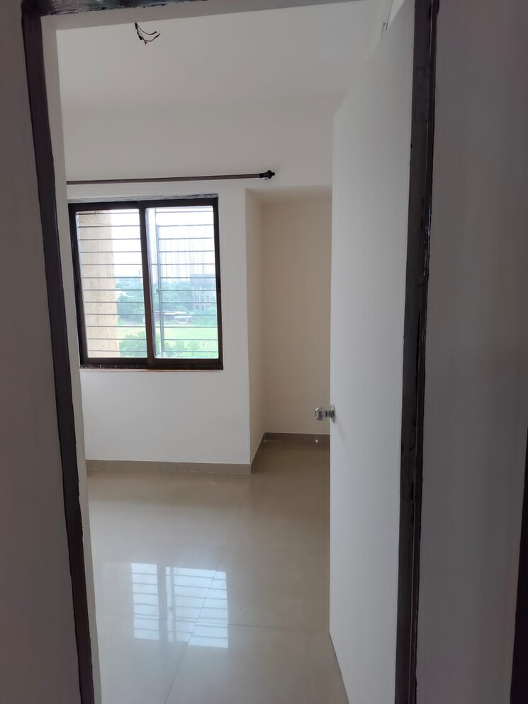 Room, regency-estate 1 Bedroom 600 Sq.Ft. Apartment In Dombivli East Thane 9320556