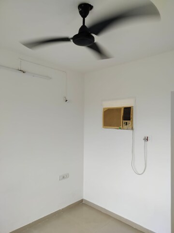 Room in 1 BHK Apartment at Regency Estate, Dombivli East – for Rent