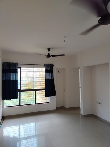 Room in 1 BHK Apartment at Regency Estate, Dombivli East – for Rent