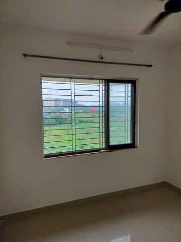 Room in 1 BHK Apartment at Regency Estate, Dombivli East – for Rent