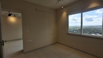 Room in 3 BHK Apartment at Rajapushpa Provincia, Narsingi – for Rent