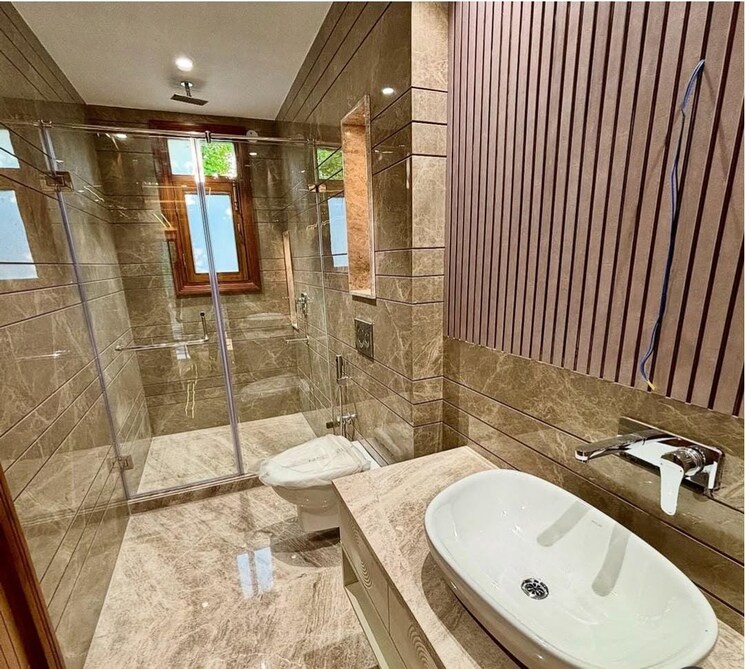 Bathroom, bp-homes 4 Bedroom 350 Sq.Yd. Builder Floor In Sector 85 Faridabad 9320623