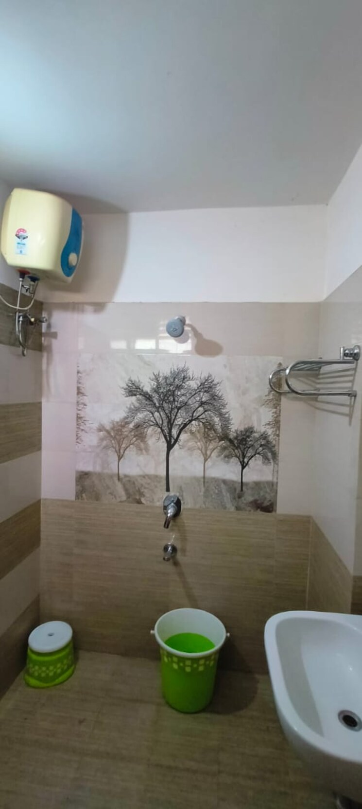 Bathroom, hallmark-tranquil 3 Bedroom 1996 Sq.Ft. Apartment In Puppalaguda Hyderabad 9320614