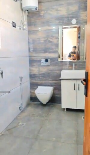 Attached Bathroom in 3 BHK Builder Floor at Sector 57 – for Rent