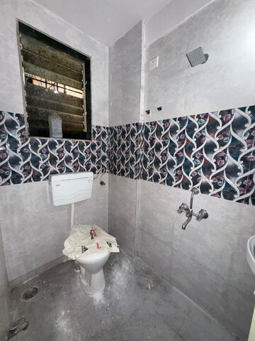 Bathroom in 1 BHK Apartment at Seawoods – for Rent