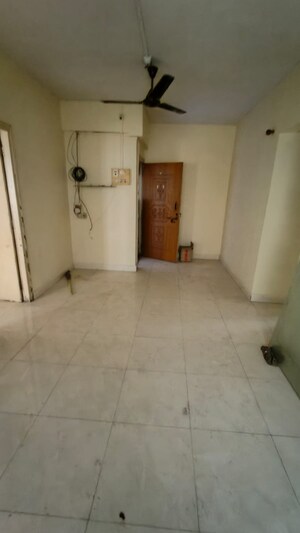 Room in 1 BHK Apartment at Dombivli East – for Rent