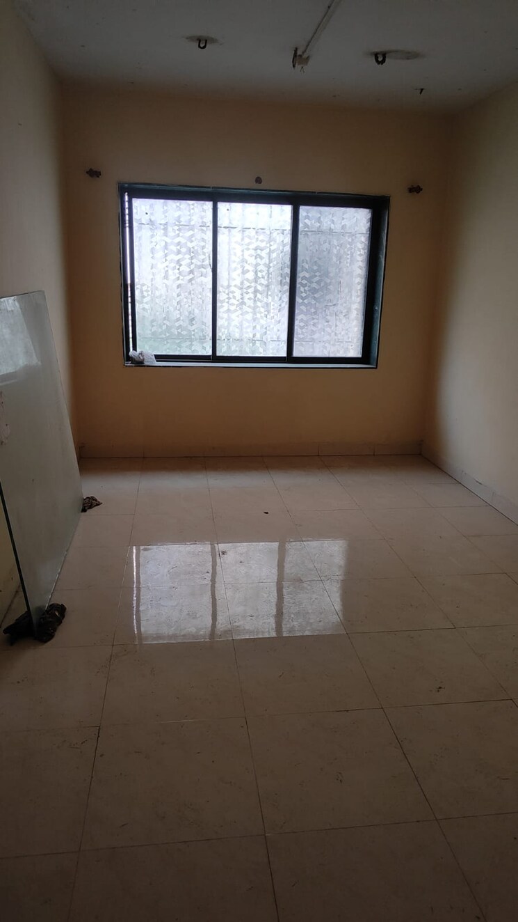 Room, dombivli east 1 Bedroom 600 Sq.Ft. Apartment In Dombivli East Thane 9320666