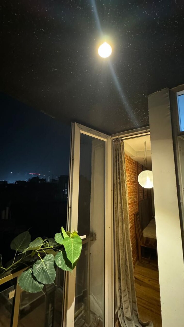 Terrace, neb sarai 1 Bedroom 500 Sq.Ft. Builder Floor In Neb Sarai Delhi 9320720