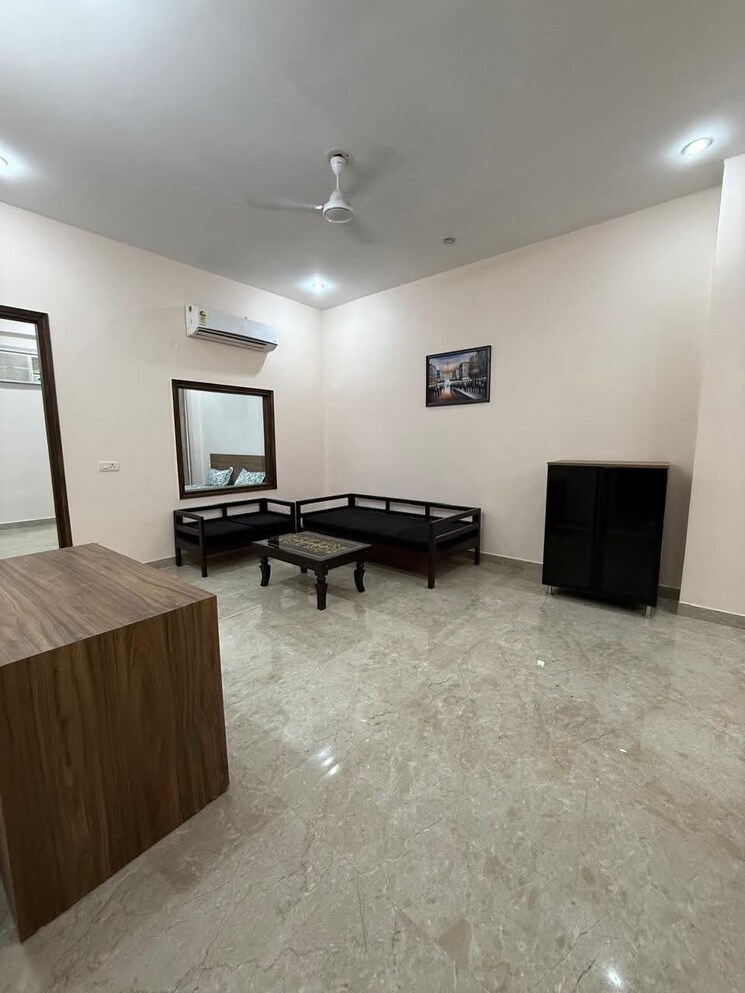 Master Bedroom, sector 10 1 Bedroom 740 Sq.Ft. Builder Floor In Sector 10 Gurgaon 9320732