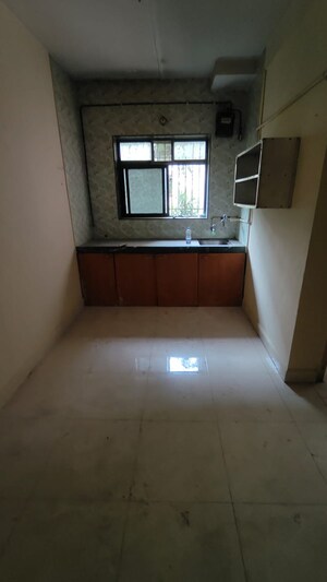Room in 1 BHK Apartment at Dombivli East – for Rent