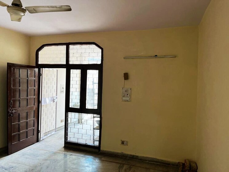 Living Room, lajpat nagar 2 Bedroom 900 Sq.Ft. Builder Floor In Lajpat Nagar Delhi 9320790