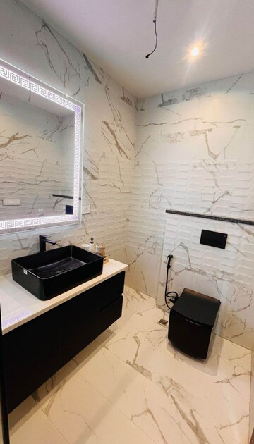 Master Bedroom in 2 BHK Builder Floor at Sector 10 – for Rent