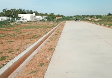 Plot For Sale in Adavathur West