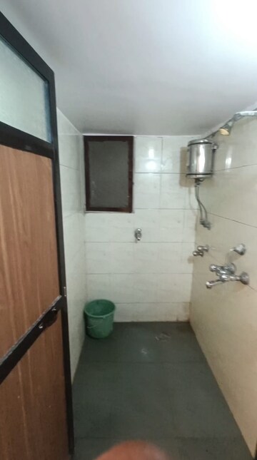 Bathroom in 1 BHK Apartment at Dombivli East – for Rent