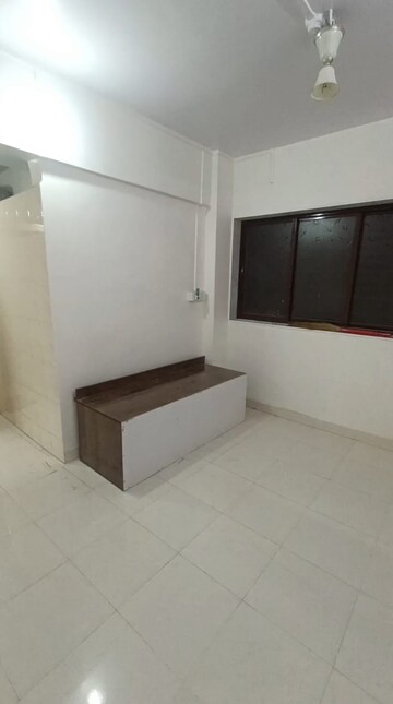 Room in 1 BHK Apartment at Dombivli East – for Rent