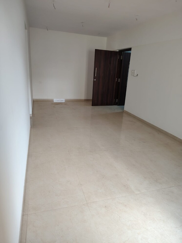 Room, suvrat-chs 3 Bedroom 900 Sq.Ft. Apartment In Tembhi Naka Thane 9320858