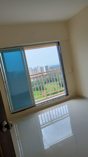 Furnished Amenities in 1 BHK Apartment at Regency Anantam, Dombivli East – for Rent