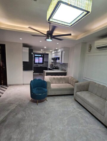 Parking in 1 BHK Builder Floor at Sector 9 – for Rent