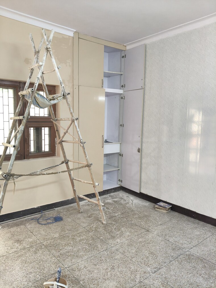 undefined, sector 16 3 Bedroom 3150 Sq.Ft. Independent House In Sector 16 Faridabad 9321019