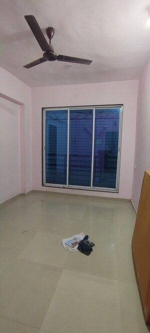 Room in 1 BHK Apartment at Dombivli East – for Rent